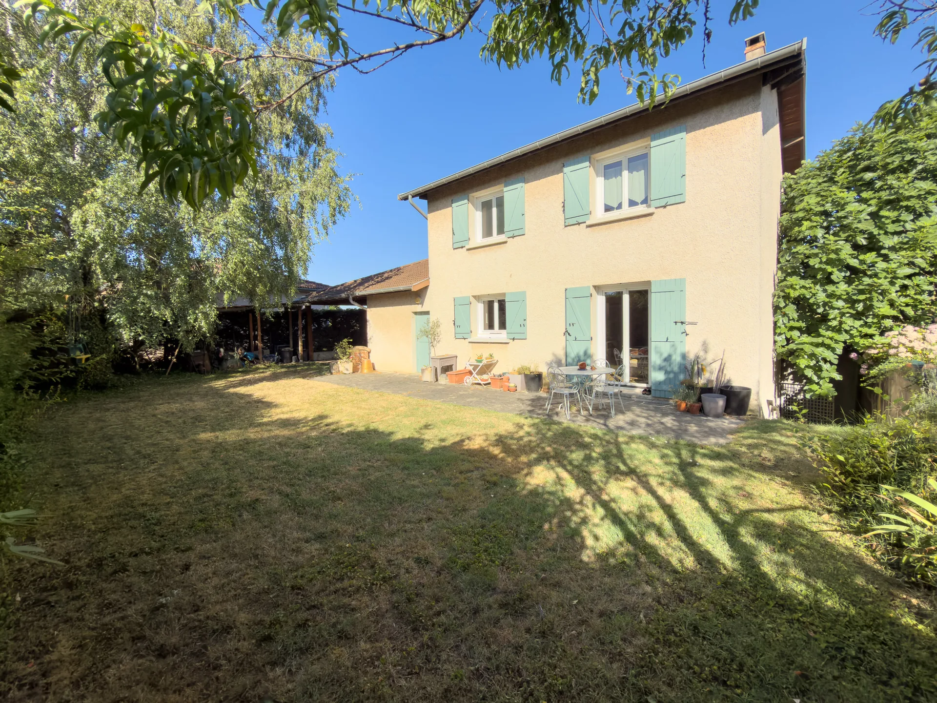 Façade Est, 6 pièces à vendre