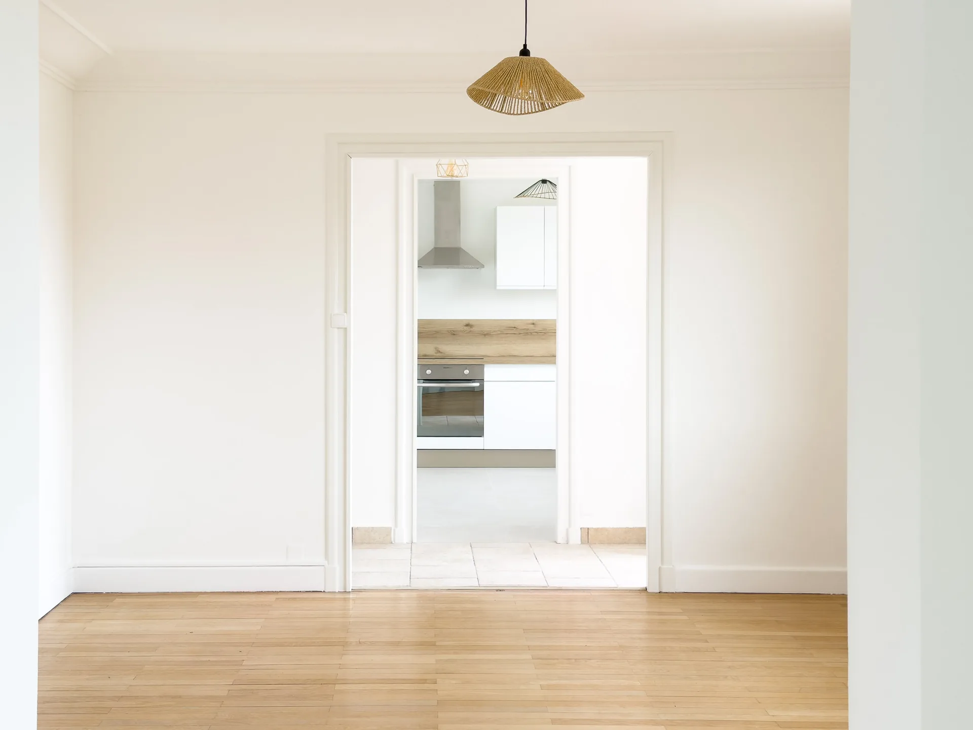 Salle a manger ouverte sur la cuisine