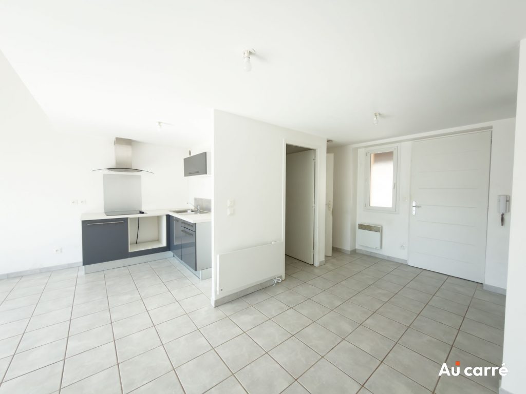 Appartement T2 à louer Genas Azieu avec terrasse