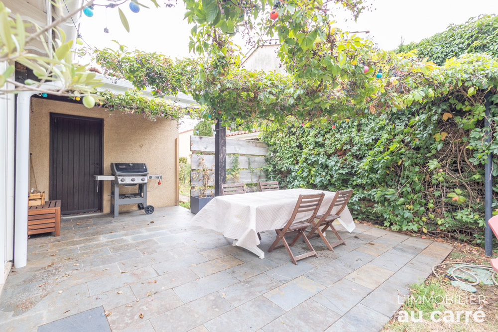 Jolie maison Genas centre