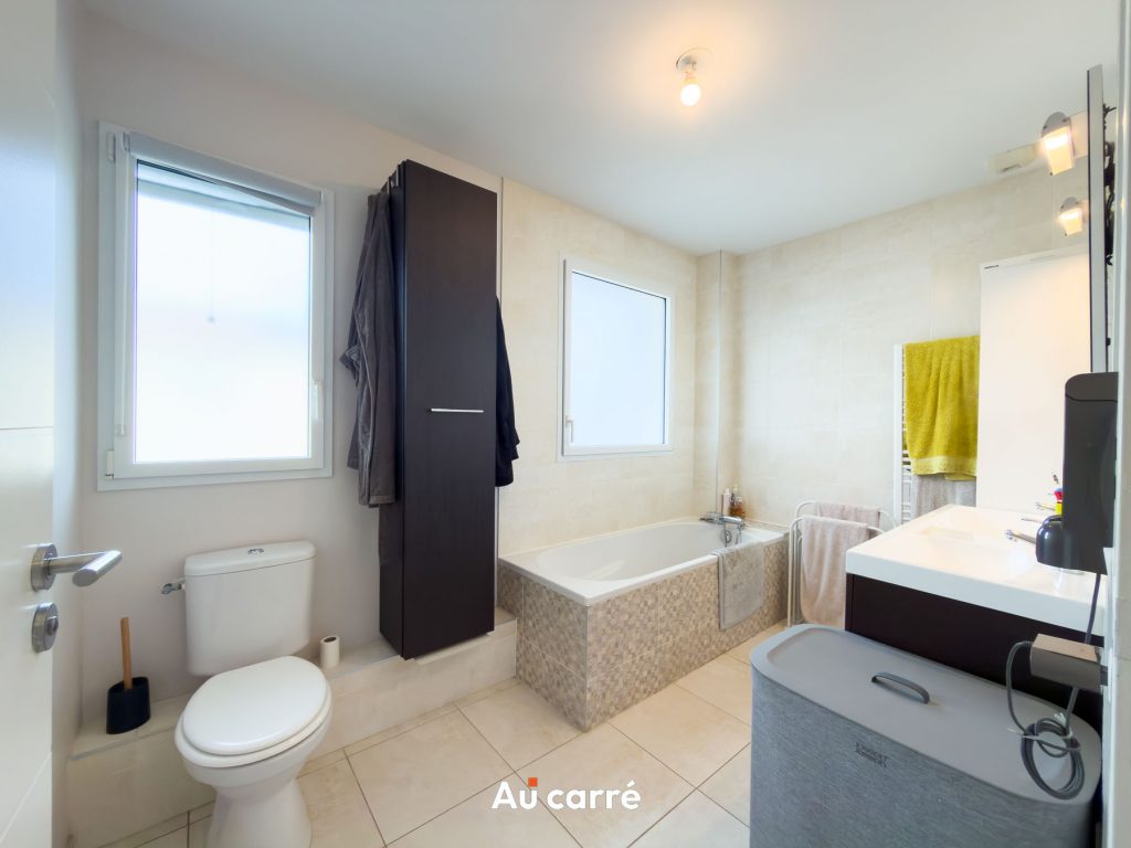 Jolie maison à vendre Genas centre