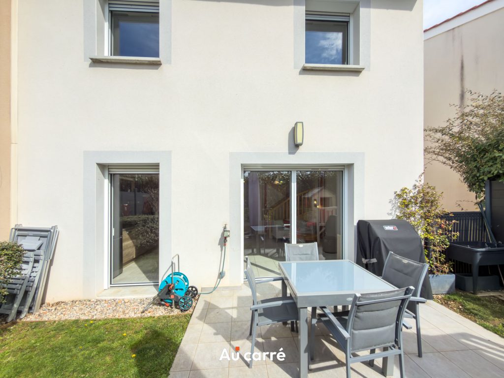 Jolie maison à vendre Genas centre