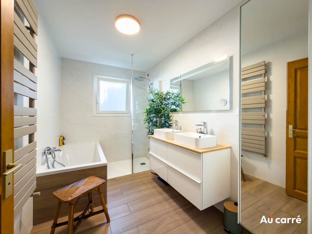 Maison avec piscine à vendre Genas Azieu