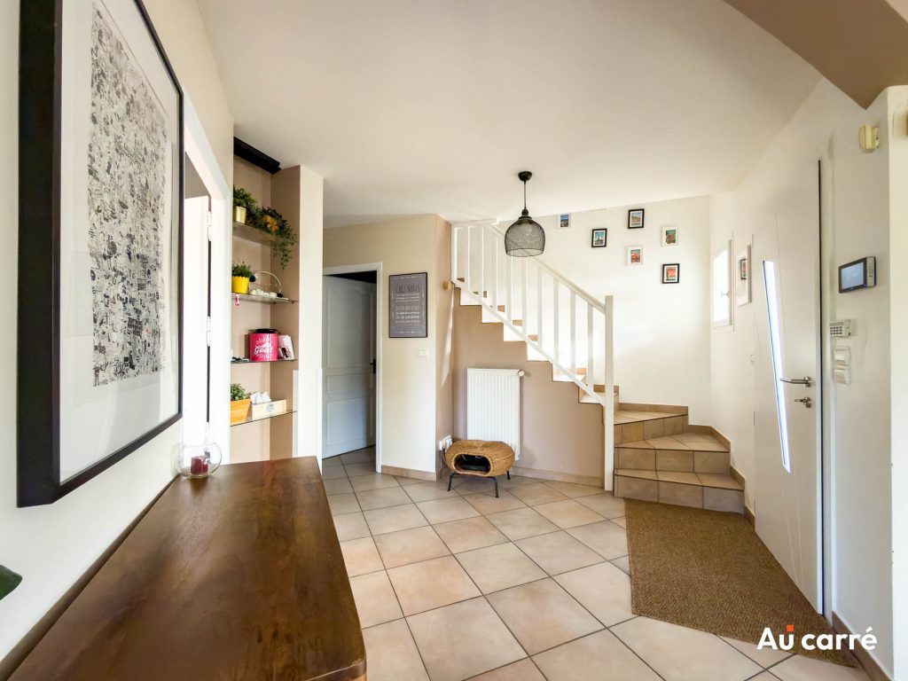 Maison avec piscine à vendre Genas Azieu