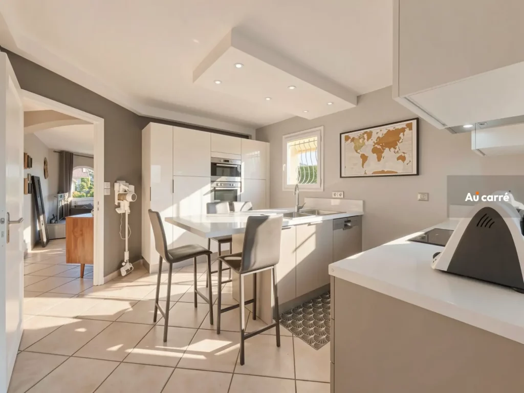 Maison avec piscine a vendre Genas Azieu