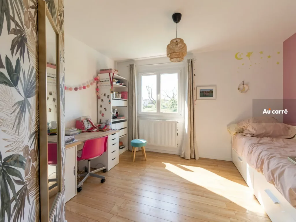 Maison avec piscine a vendre Genas Azieu