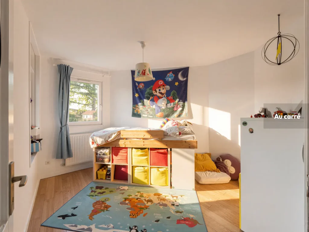Maison avec piscine a vendre Genas Azieu